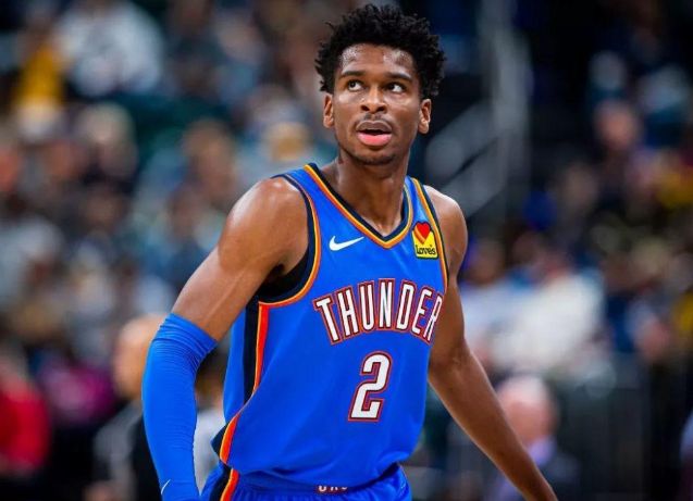 库里与亚历 库里与亚历