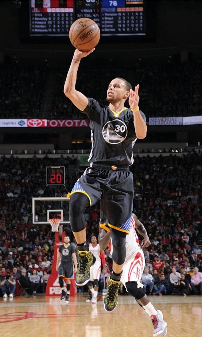 阿尼西莫娃晋级美网女单八强 将战斯瓦泰克