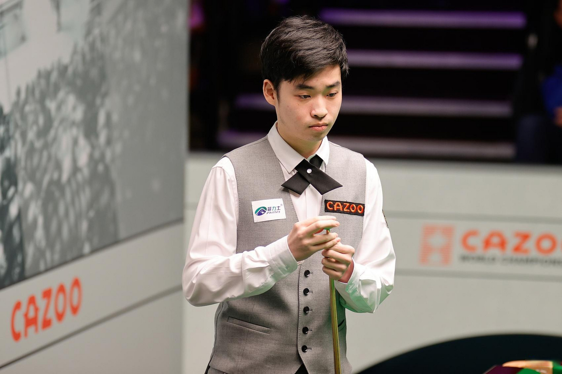 赛后他低调 赛后他低调